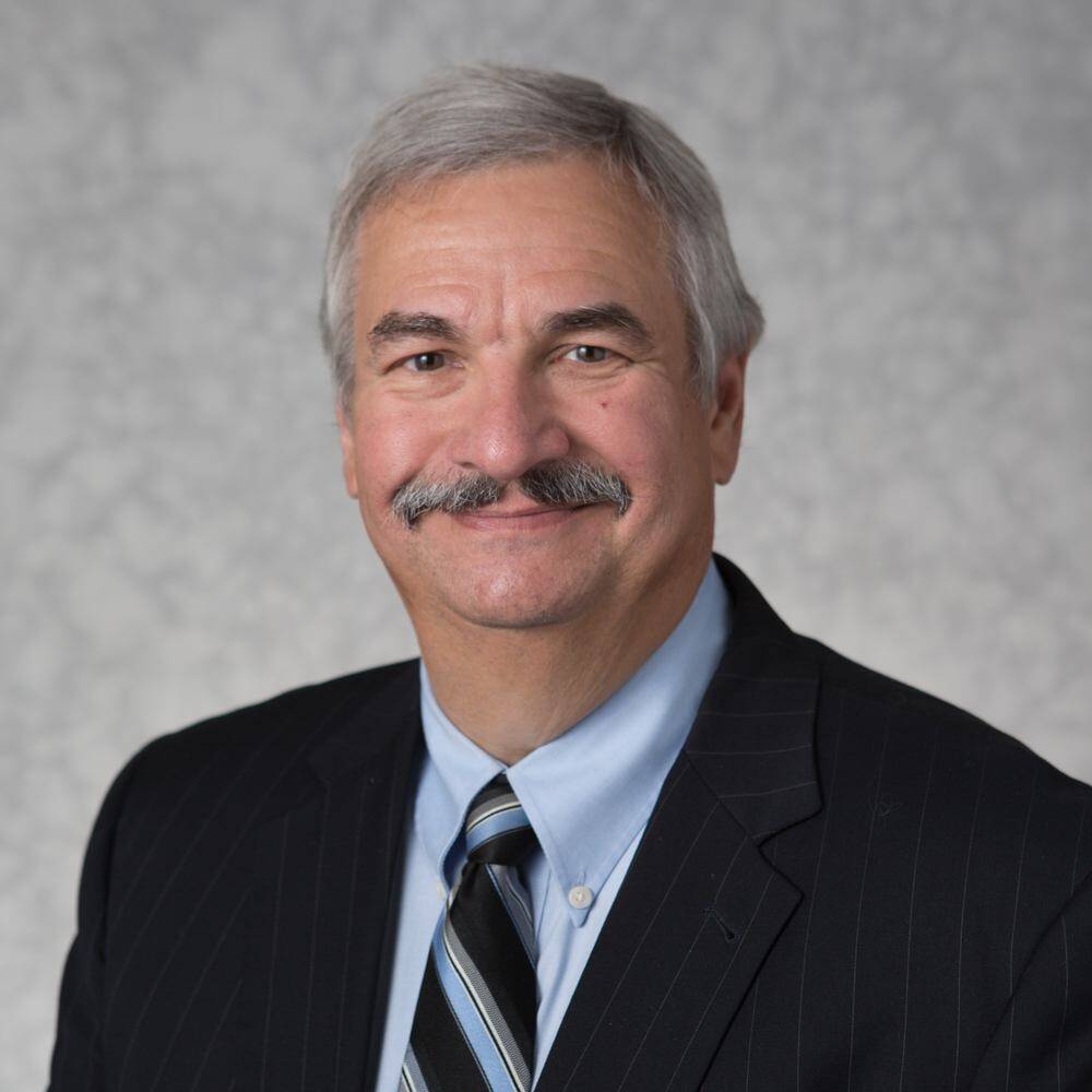 PCEC Dean Named a Tau Beta Pi Distinguished Alumnus